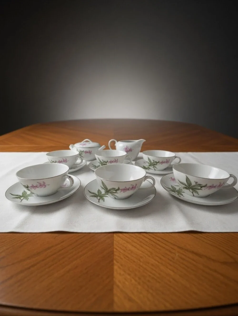 Vintage‎ Sango Spring Bouquet Fine China Tea Set - 14 pieces Service for 6